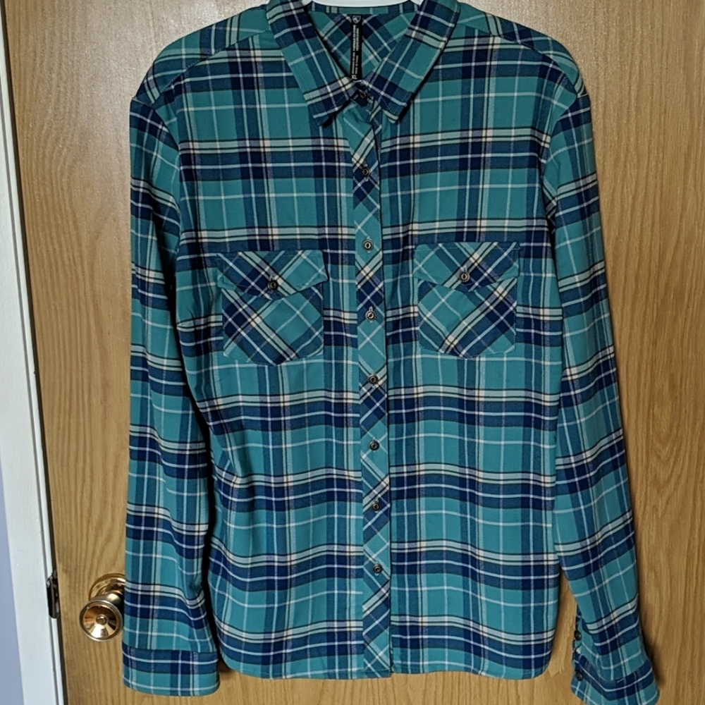 Soft Flannel Kuhl Button Up